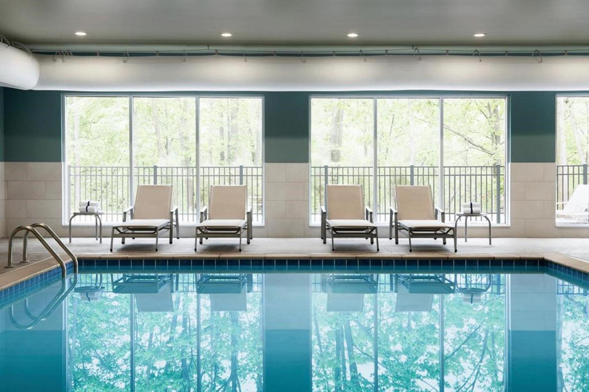 Avid Hotel Traverse City By Ihg Eksteriør billede